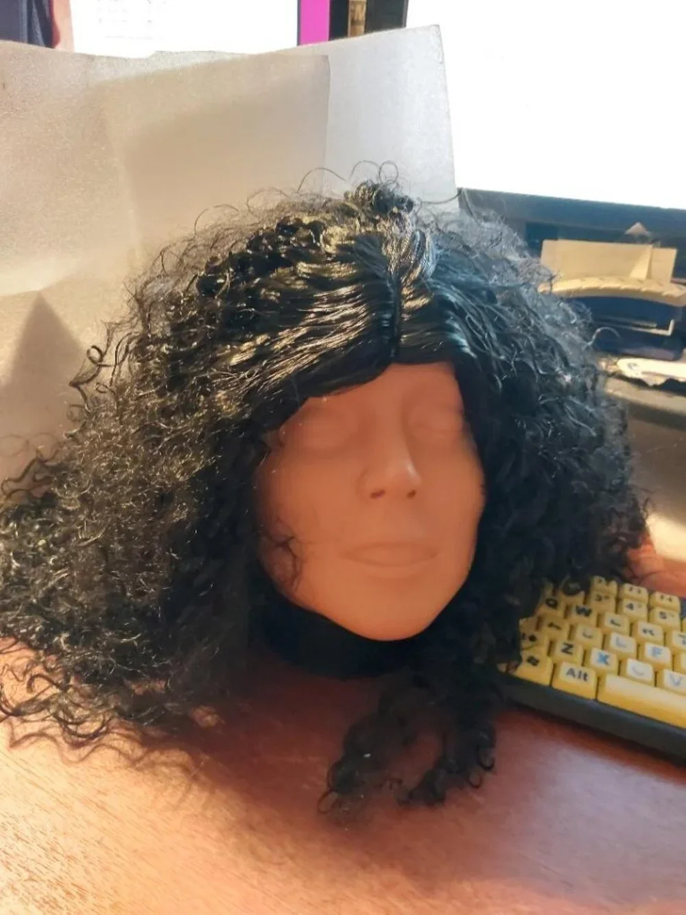 NEW ! Women 22